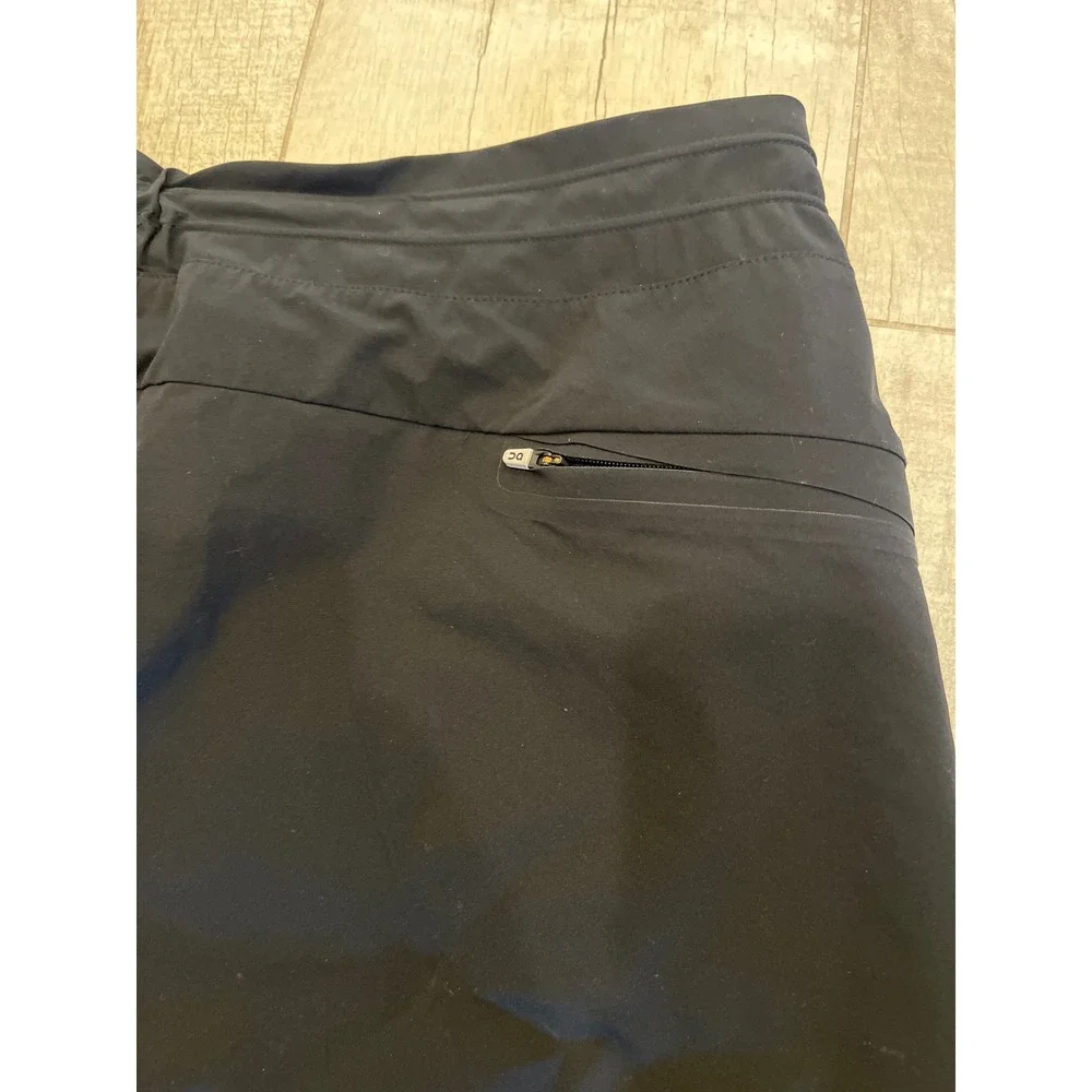 On Running Hybrid Shorts‎ XXL Black Swiss Engineering Athletic Training 2-in-1